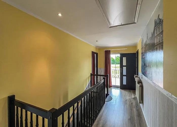 Vakantiehuis Lovely In With Wifi Nowe Warpno